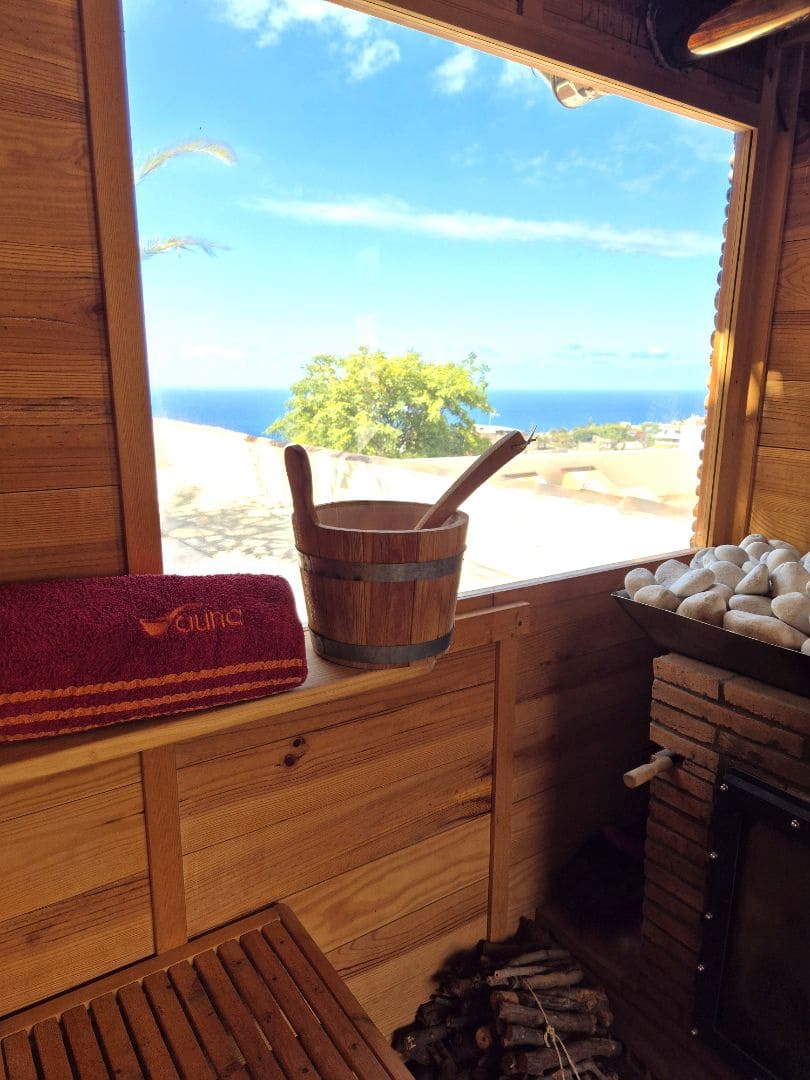 6 soveværelse Finca/Landehus til salg i Icod de los Vinos med garage - € 799.000 (Ref: 9030922)