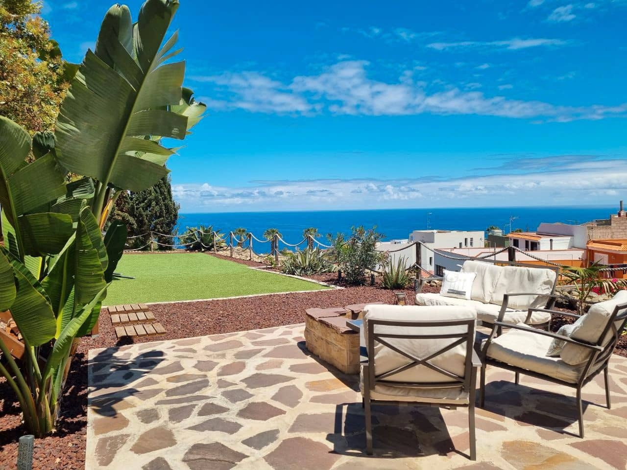 6 soveværelse Finca/Landehus til salg i Icod de los Vinos med garage - € 799.000 (Ref: 9030922)