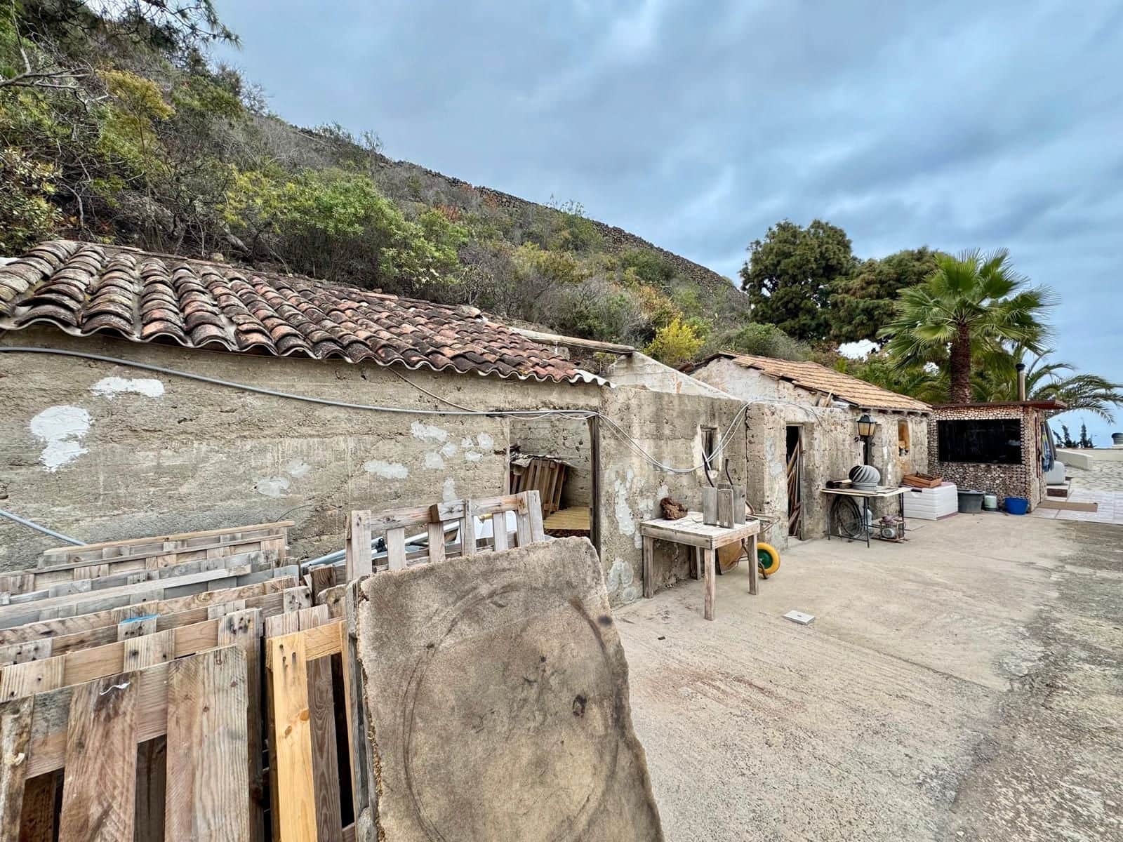 6 soveværelse Finca/Landehus til salg i Icod de los Vinos med garage - € 799.000 (Ref: 9030922)