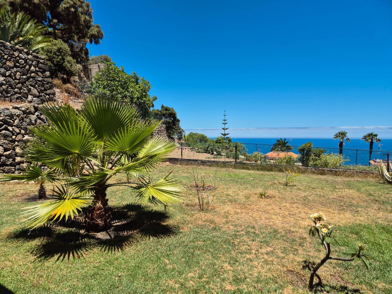 6 soveværelse Finca/Landehus til salg i Icod de los Vinos med garage - € 799.000 (Ref: 9030922)