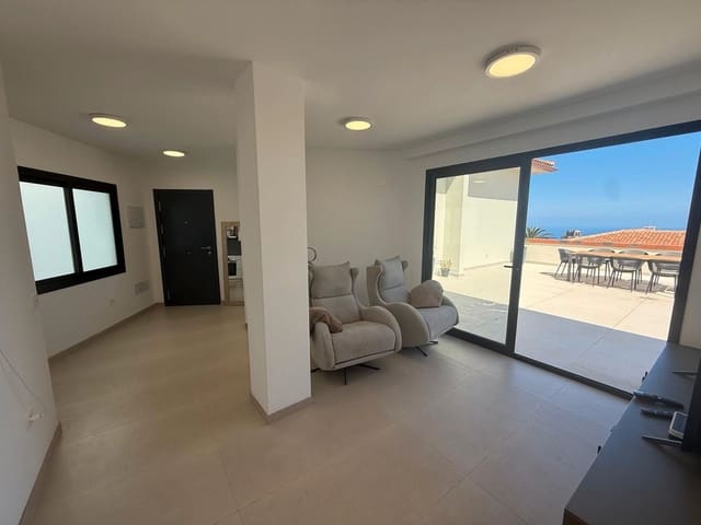 3 slaapkamer Penthouse te koop in Tacoronte met garage - € 365.000 (Ref: 9076916)