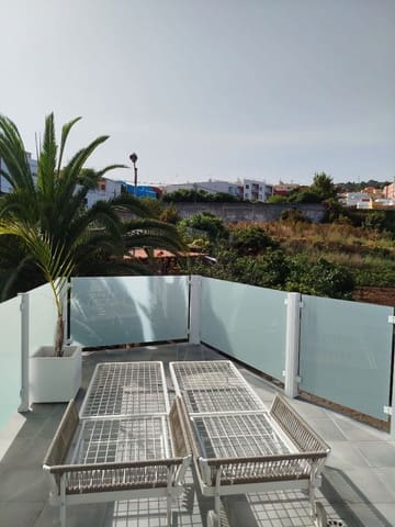 5 slaapkamer Villa te koop in Tacoronte met garage - € 495.000 (Ref: 9143674)