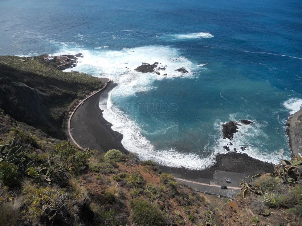 5 slaapkamer Villa te koop in Tacoronte met garage - € 399.000 (Ref: 9143674)