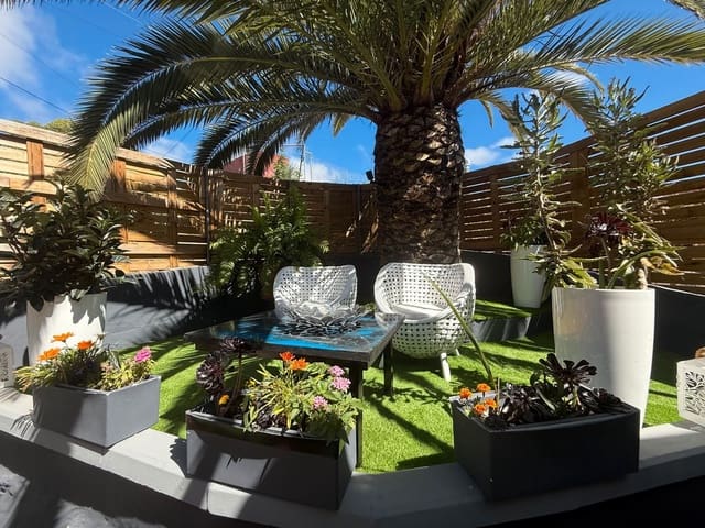 5 slaapkamer Villa te koop in Tacoronte met garage - € 399.000 (Ref: 9143674)