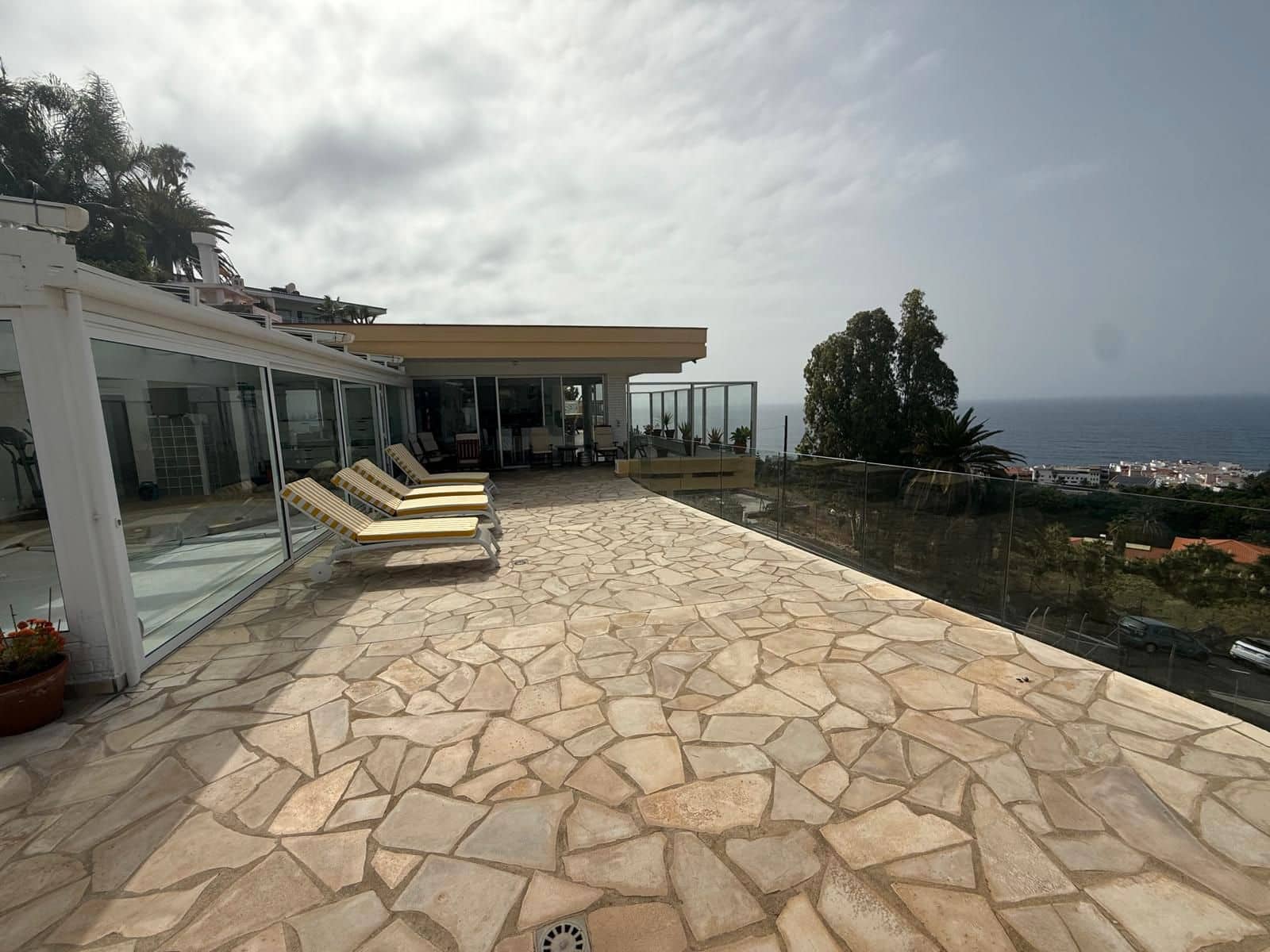 4 soveværelse Villa til salg i Puerto de la Cruz med swimmingpool - € 1.500.000 (Ref: 9186597)