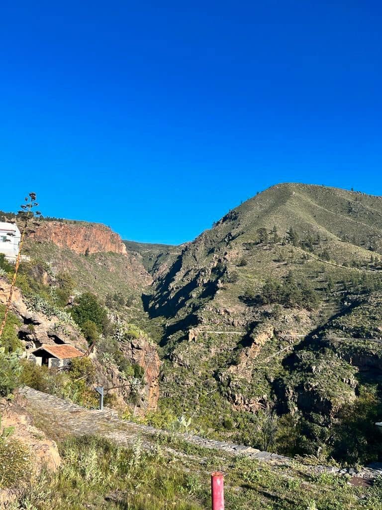 2 soveværelse Villa til salg i Guia de Isora med garage - € 619.000 (Ref: 9210497)