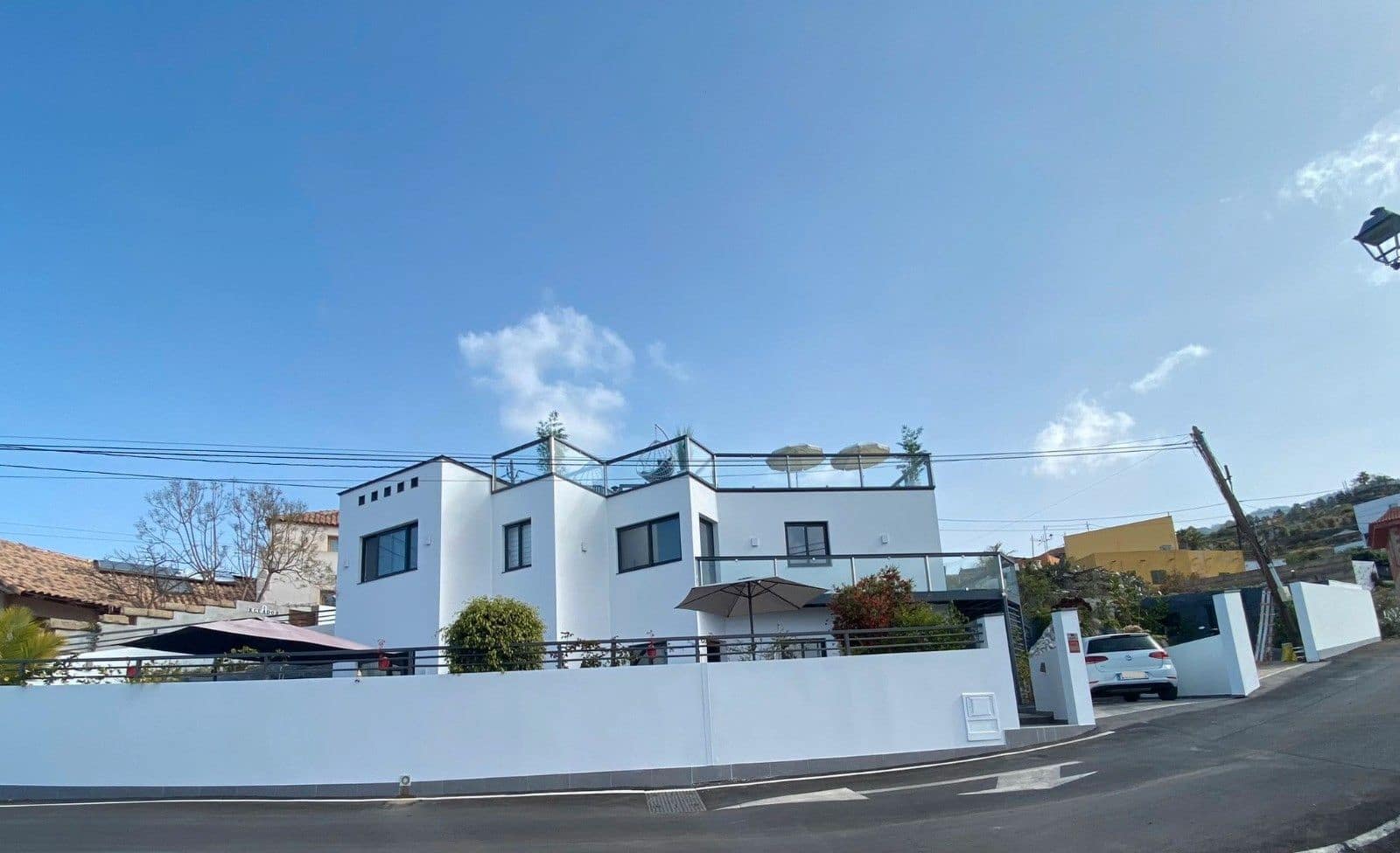 2 soveværelse Villa til salg i Guia de Isora med garage - € 619.000 (Ref: 9210497)