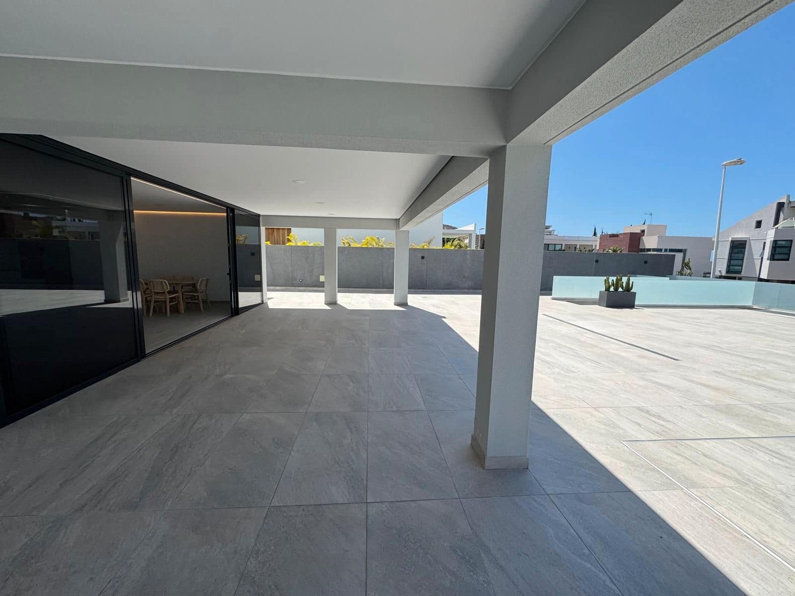 4 soverom Villa til salgs i Adeje med svømmebasseng garasje - € 1 850 000 (Ref: 9227758)