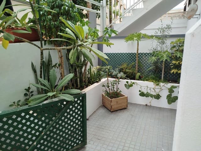 Studio te koop in Puerto de la Cruz - € 165.000 (Ref: 9305371)