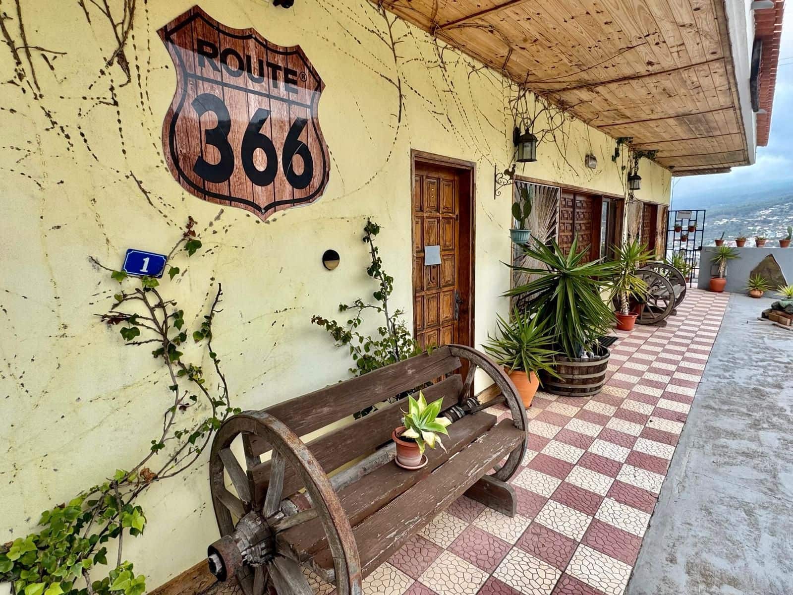 7 quarto Hotel para venda em Los Realejos - 1 300 000 € (Ref: 9305372)