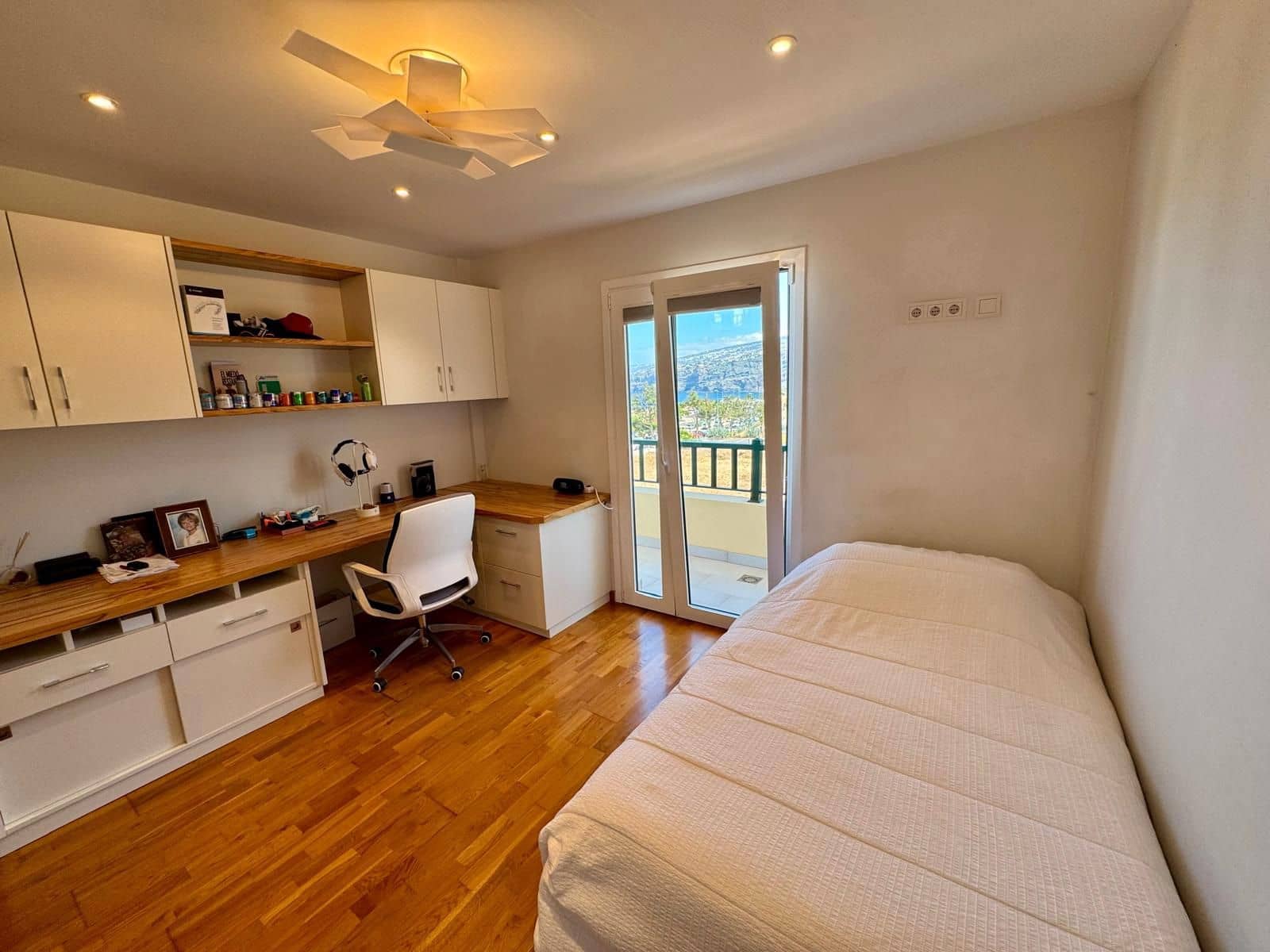 4 slaapkamer Huis te koop in Puerto de la Cruz met garage - € 1.100.000 (Ref: 9322860)