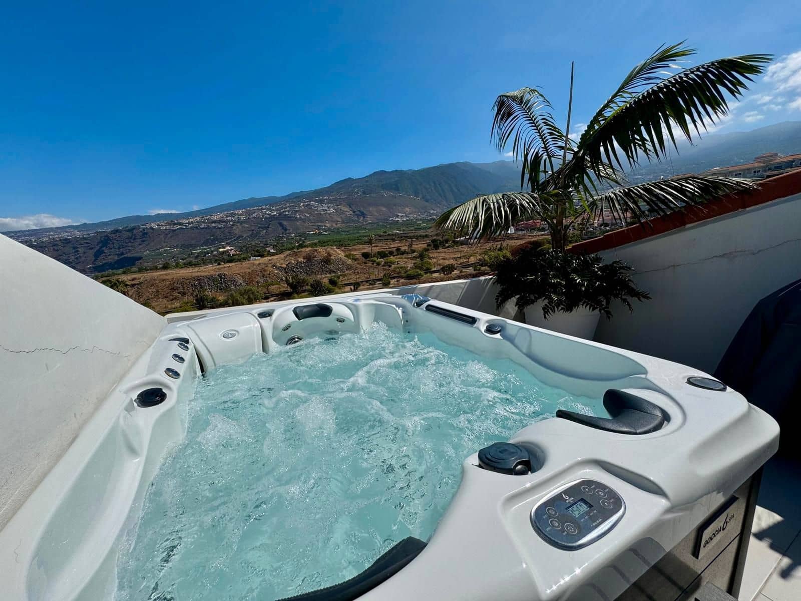 4 slaapkamer Huis te koop in Puerto de la Cruz met garage - € 1.100.000 (Ref: 9322860)