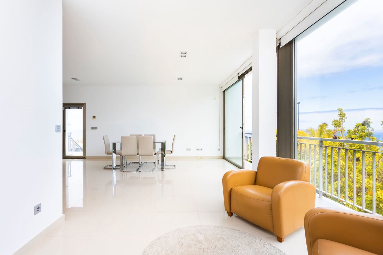 4 chambre Villa/Maison à vendre à Santa Ursula avec piscine garage - 875 000 € (Ref: 9356989)