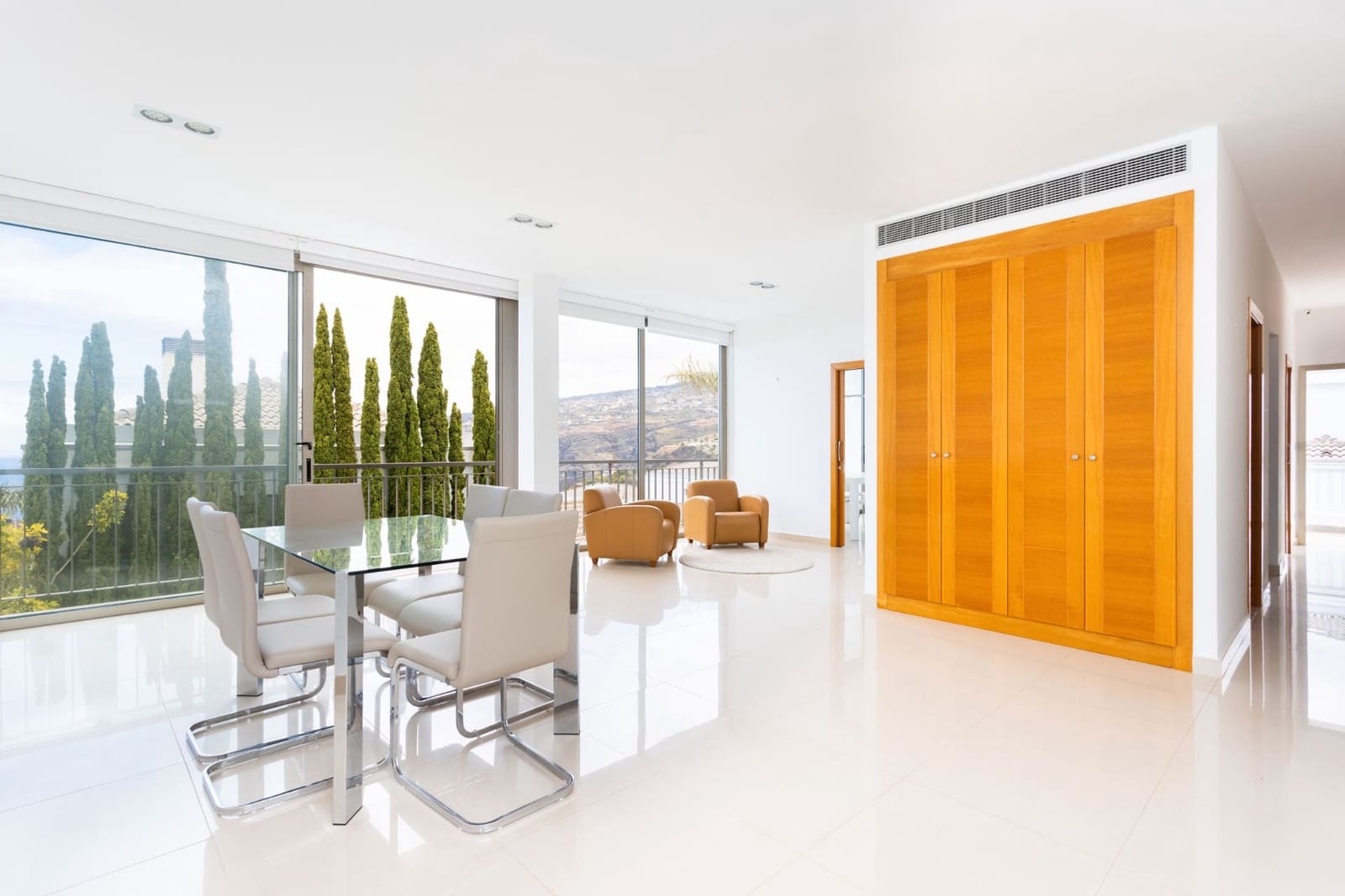 4 chambre Villa/Maison à vendre à Santa Ursula avec piscine garage - 875 000 € (Ref: 9356989)