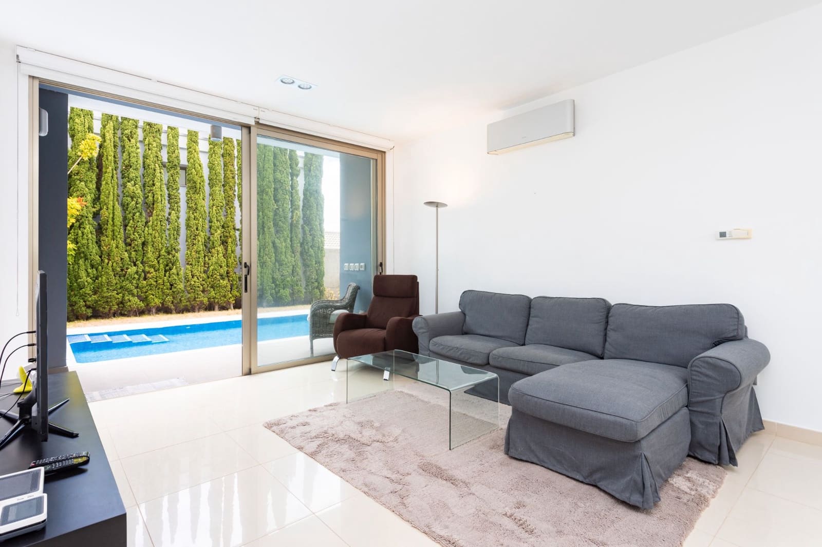 4 chambre Villa/Maison à vendre à Santa Ursula avec piscine garage - 875 000 € (Ref: 9356989)