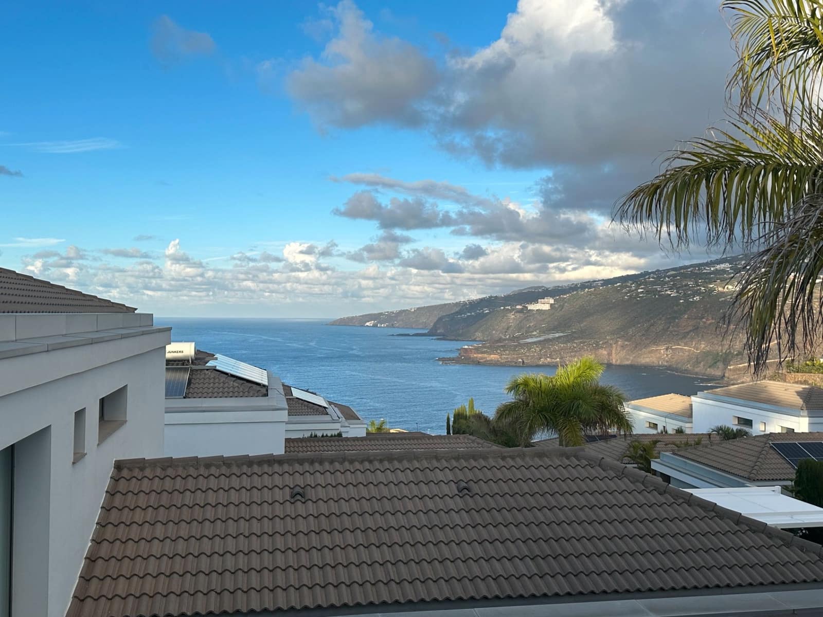 4 chambre Villa/Maison à vendre à Santa Ursula avec piscine garage - 875 000 € (Ref: 9356989)