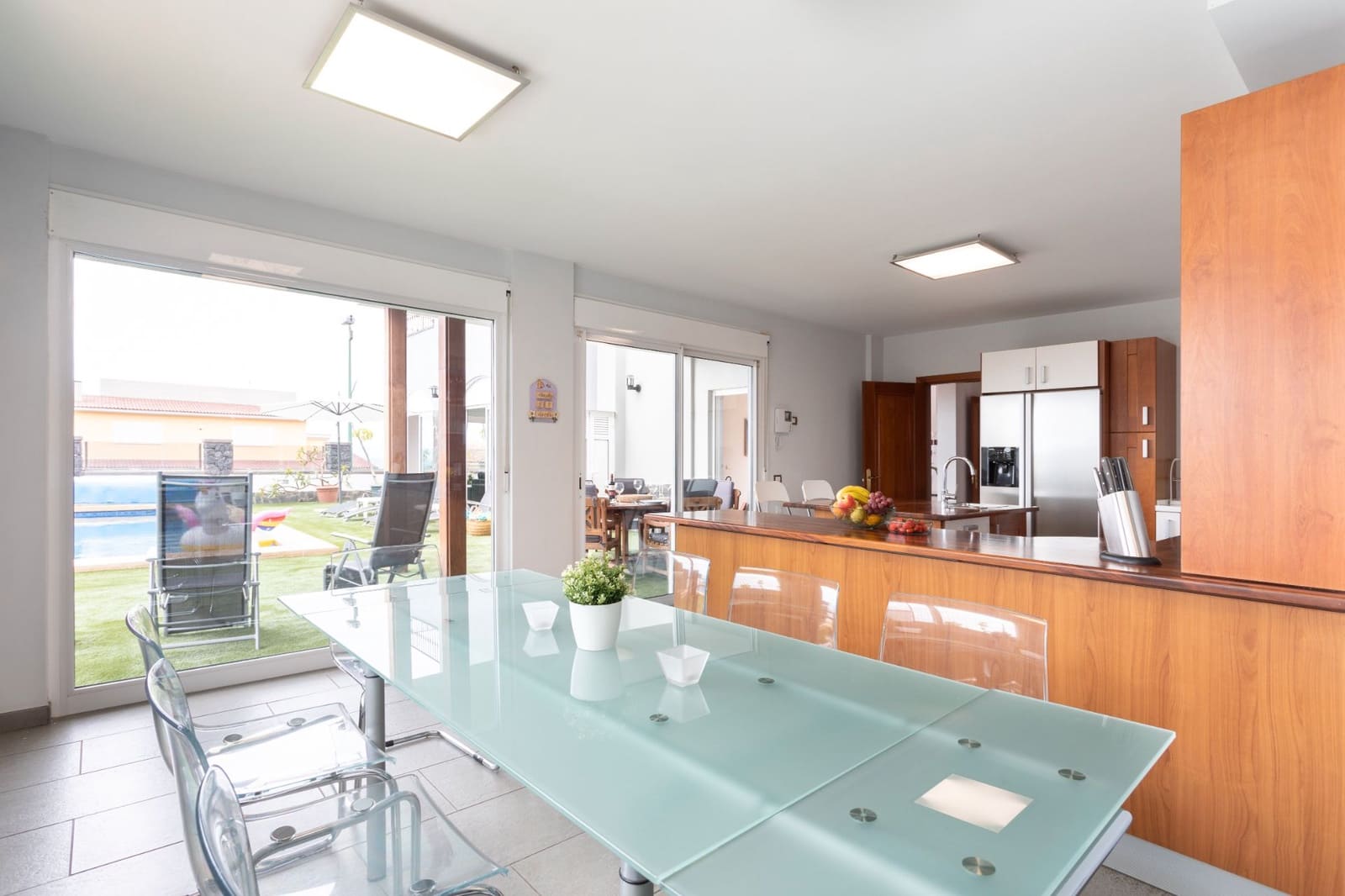 7 quarto Moradia para venda em Puerto de la Cruz com piscina garagem - 1 800 000 € (Ref: 9357787)