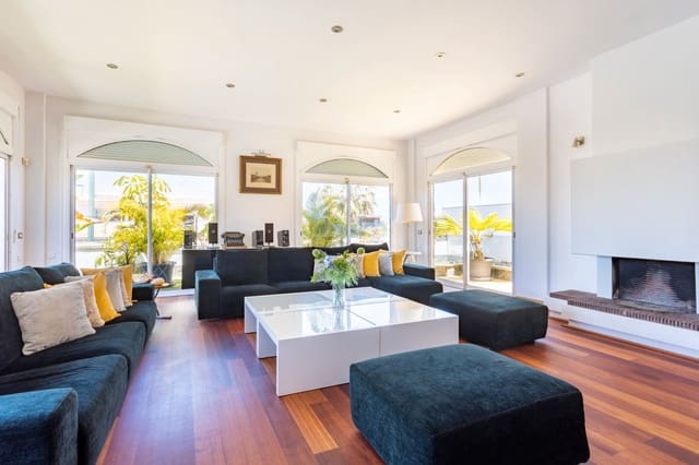 7 chambre Villa/Maison à vendre à Puerto de la Cruz avec piscine garage - 1 800 000 € (Ref: 9357787)