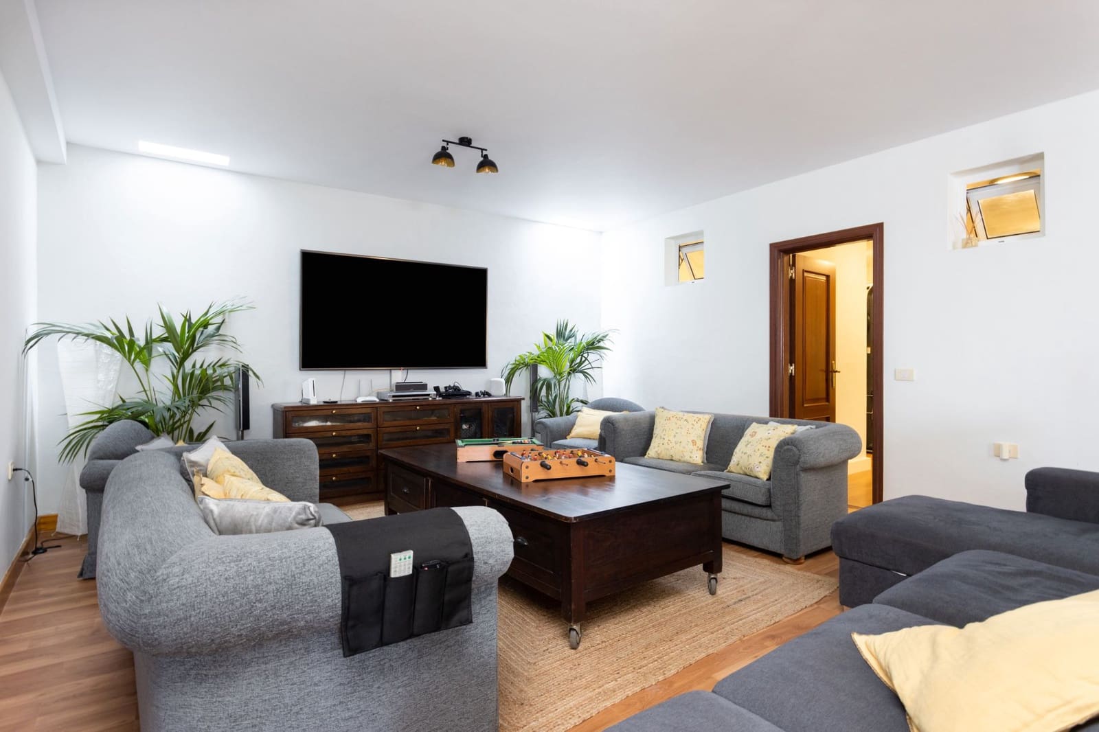 7 quarto Moradia para venda em Puerto de la Cruz com piscina garagem - 1 800 000 € (Ref: 9357787)