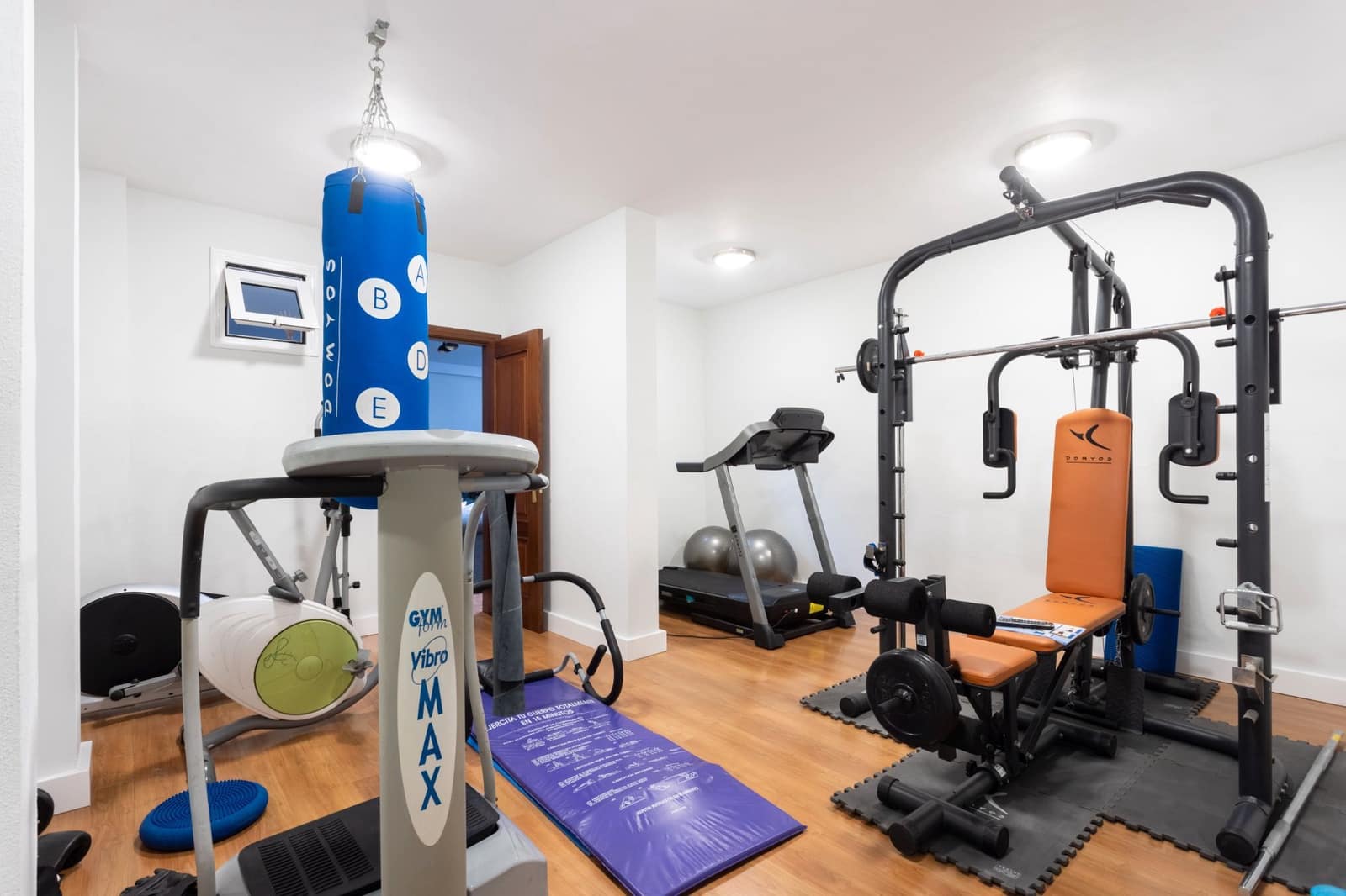 7 quarto Moradia para venda em Puerto de la Cruz com piscina garagem - 1 800 000 € (Ref: 9357787)