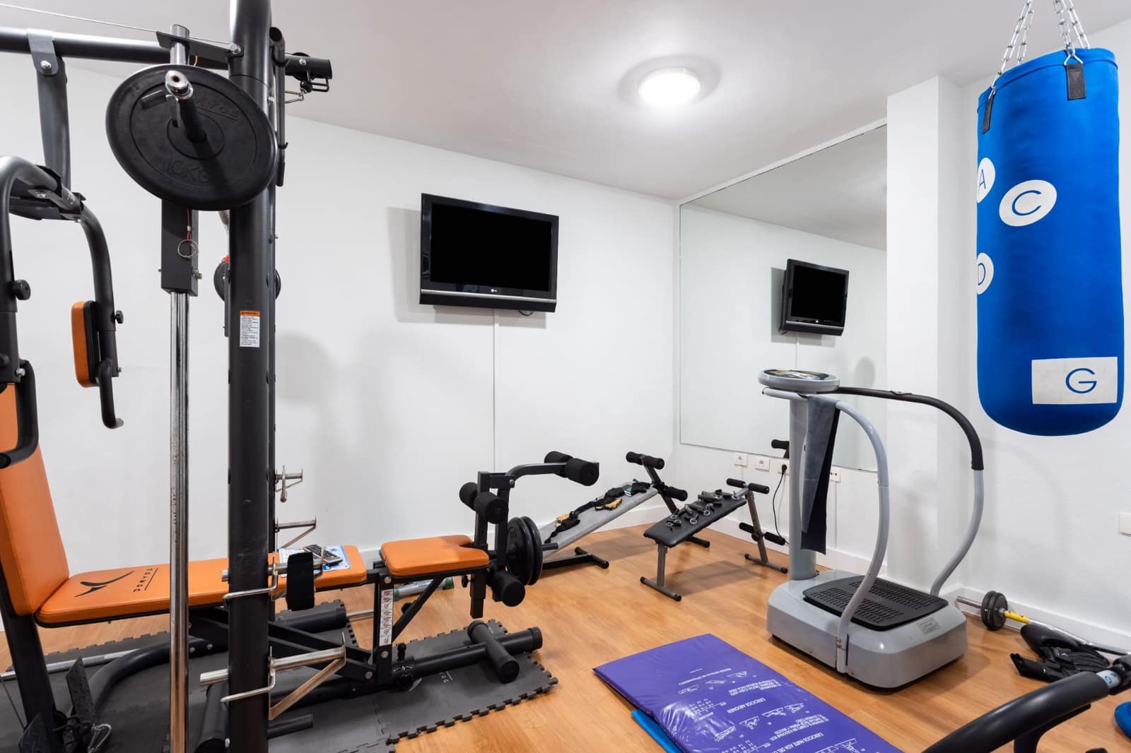 7 quarto Moradia para venda em Puerto de la Cruz com piscina garagem - 1 800 000 € (Ref: 9357787)