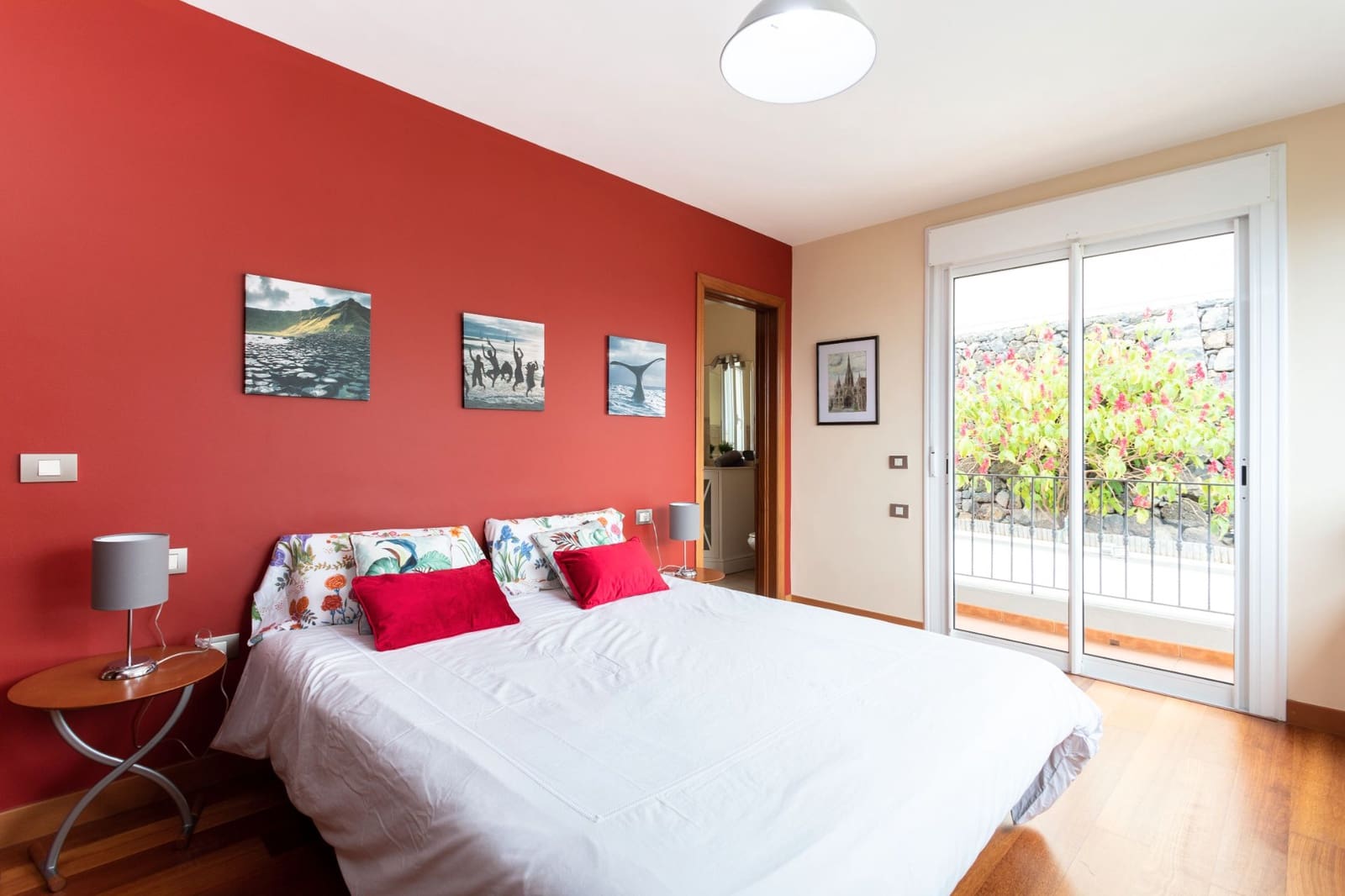 7 quarto Moradia para venda em Puerto de la Cruz com piscina garagem - 1 800 000 € (Ref: 9357787)