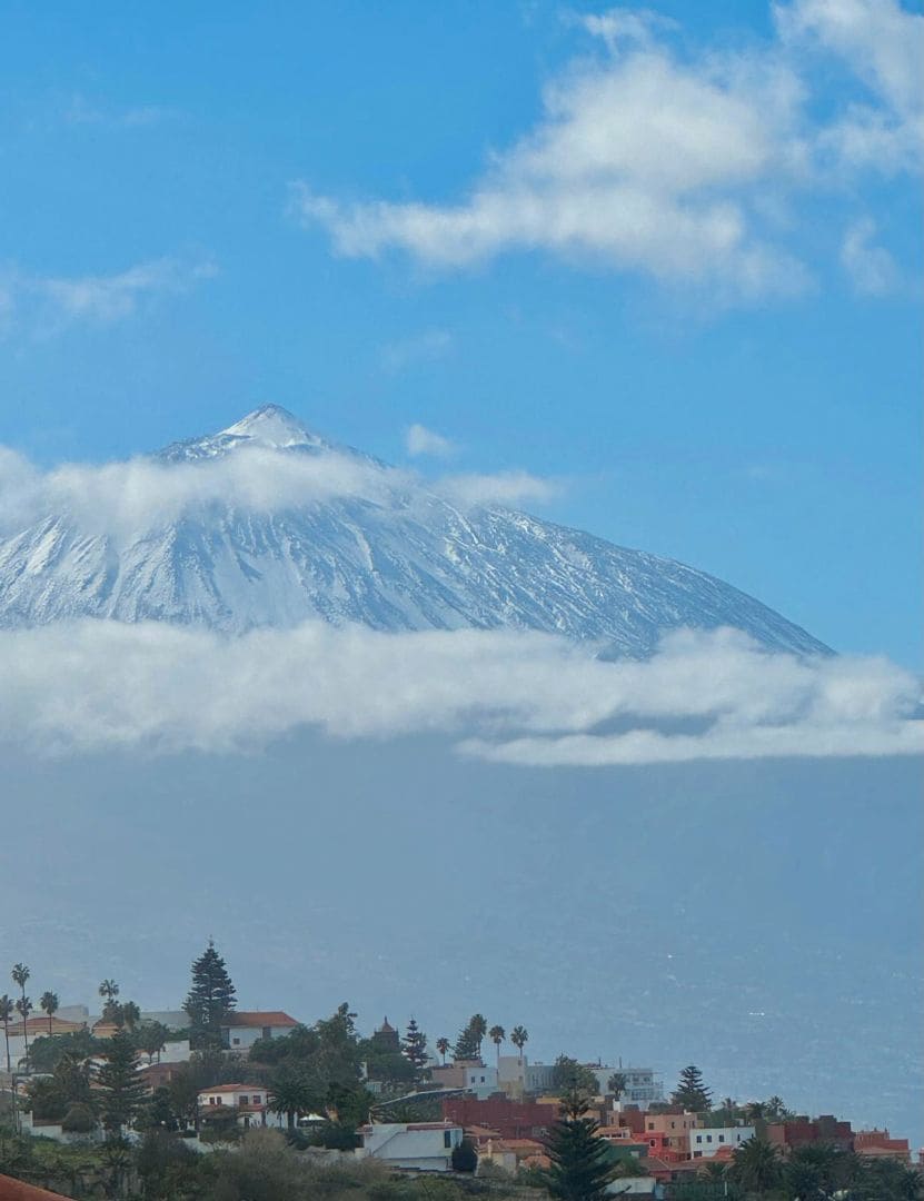 5 bedroom Villa for sale in Tacoronte with pool garage - € 1,995,000 (Ref: 9486571)