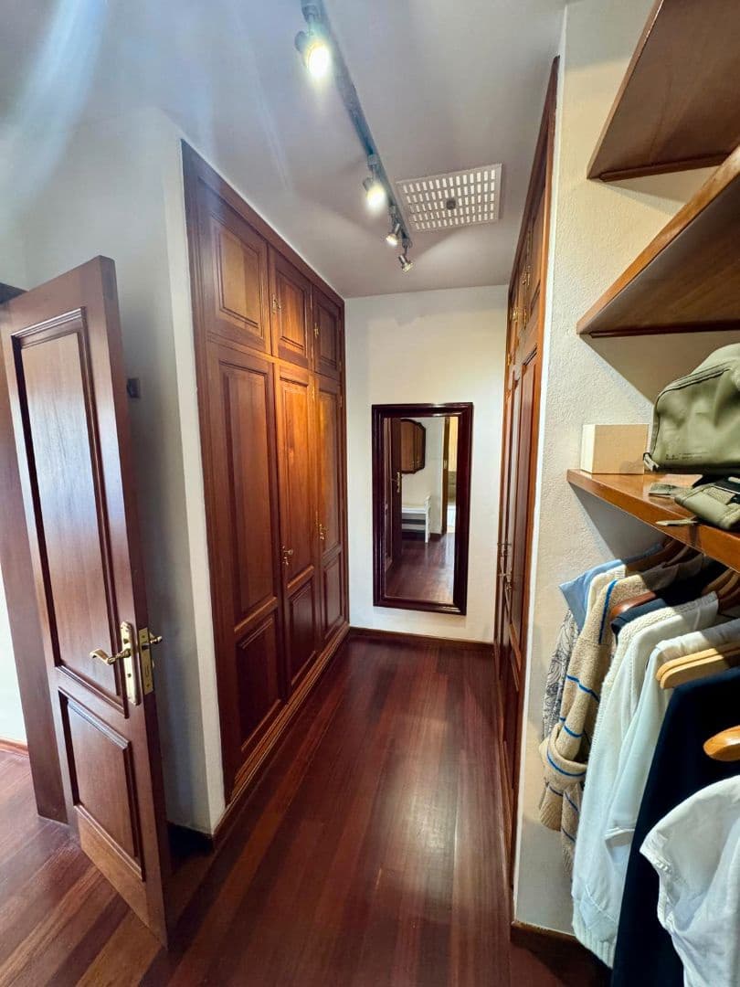 5 bedroom Villa for sale in Tacoronte with pool garage - € 1,995,000 (Ref: 9486571)