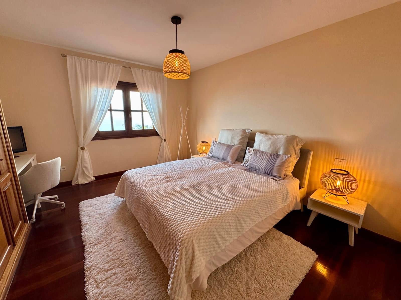 5 bedroom Villa for sale in Tacoronte with pool garage - € 1,995,000 (Ref: 9486571)