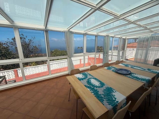 4 sovrum Villa till salu i El Sauzal med pool garage - 735 000 € (Ref: 9622054)