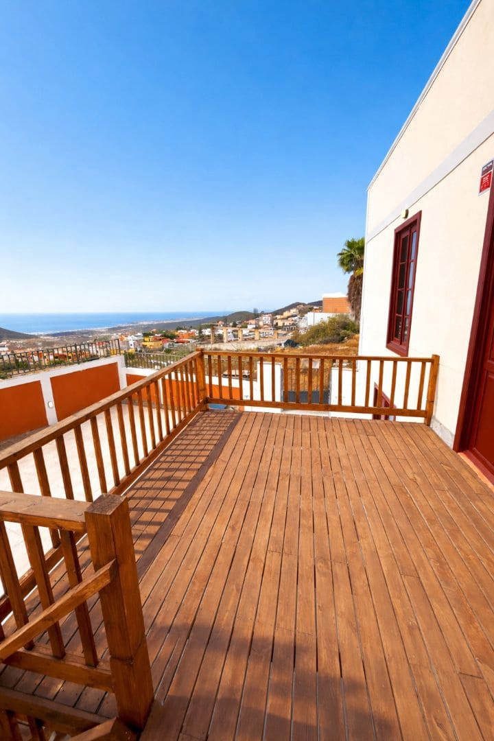 8 sypialnia Willa na sprzedaż w San Miguel de Abona z garażem - 1 200 000 € (Ref: 9700099)