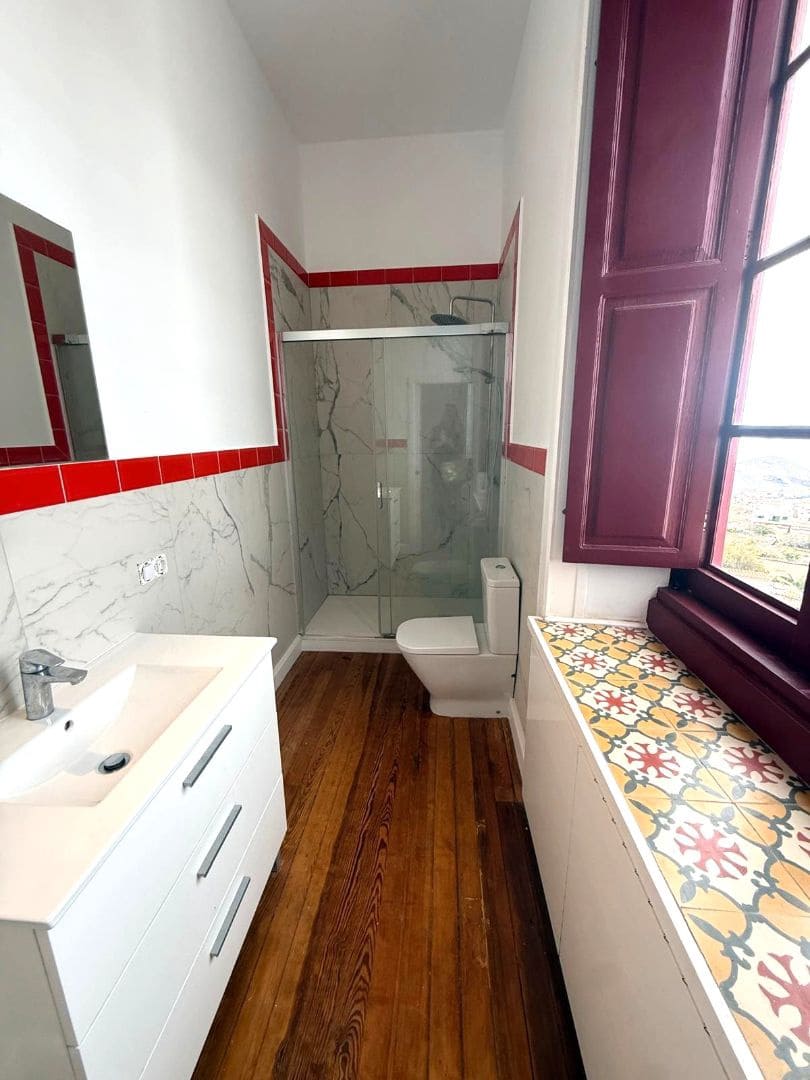 8 sypialnia Willa na sprzedaż w San Miguel de Abona z garażem - 1 200 000 € (Ref: 9700099)