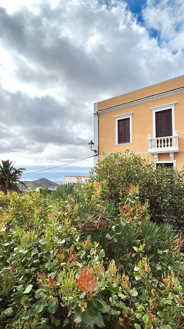 8 sypialnia Willa na sprzedaż w San Miguel de Abona z garażem - 1 200 000 € (Ref: 9700099)