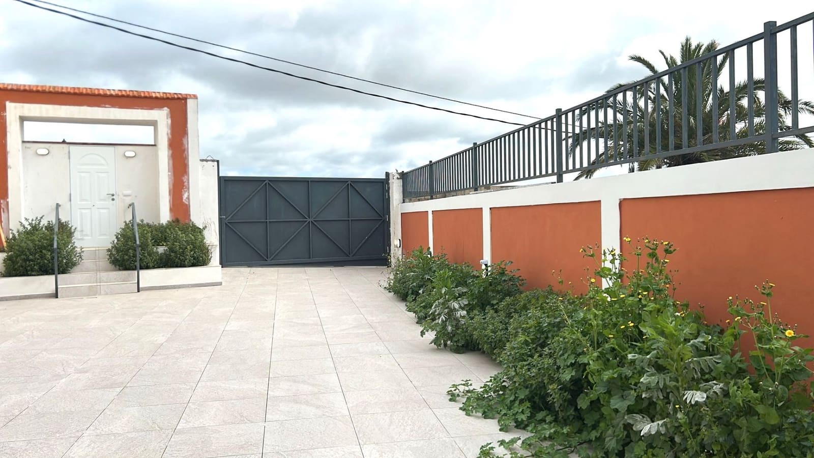 8 sypialnia Willa na sprzedaż w San Miguel de Abona z garażem - 1 200 000 € (Ref: 9700099)