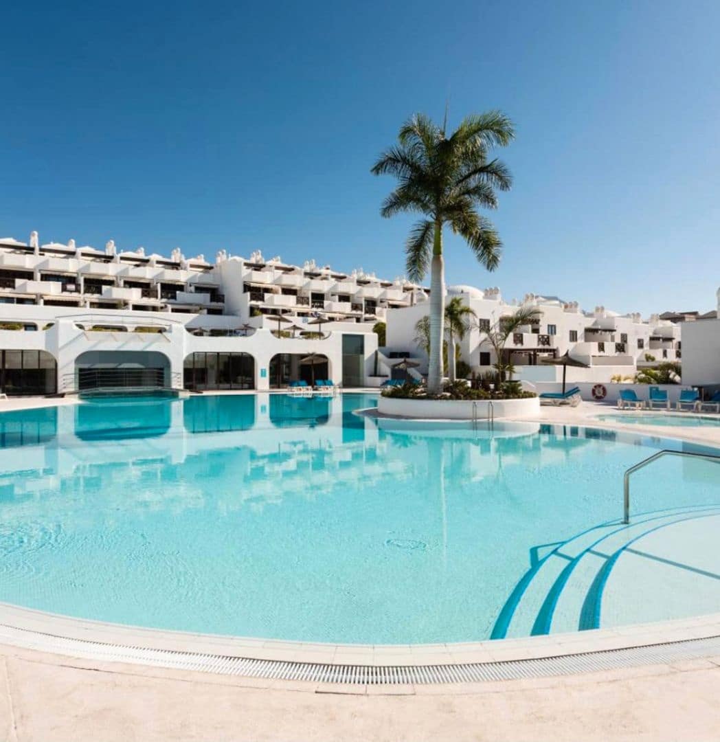 3 bedroom Apartment for sale in Adeje with pool garage - € 650,000 (Ref: 9723874)