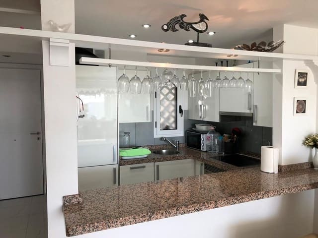 3 chambre Appartement à vendre à Callao Salvaje - Playa Paraíso, Adeje avec piscine garage - 650 000 € (Ref: 9723874)