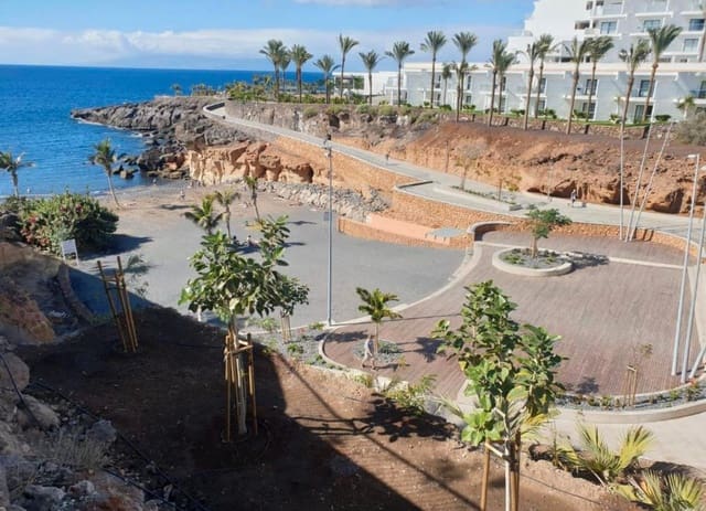 3 chambre Appartement à vendre à Callao Salvaje - Playa Paraíso, Adeje avec piscine garage - 650 000 € (Ref: 9723874)