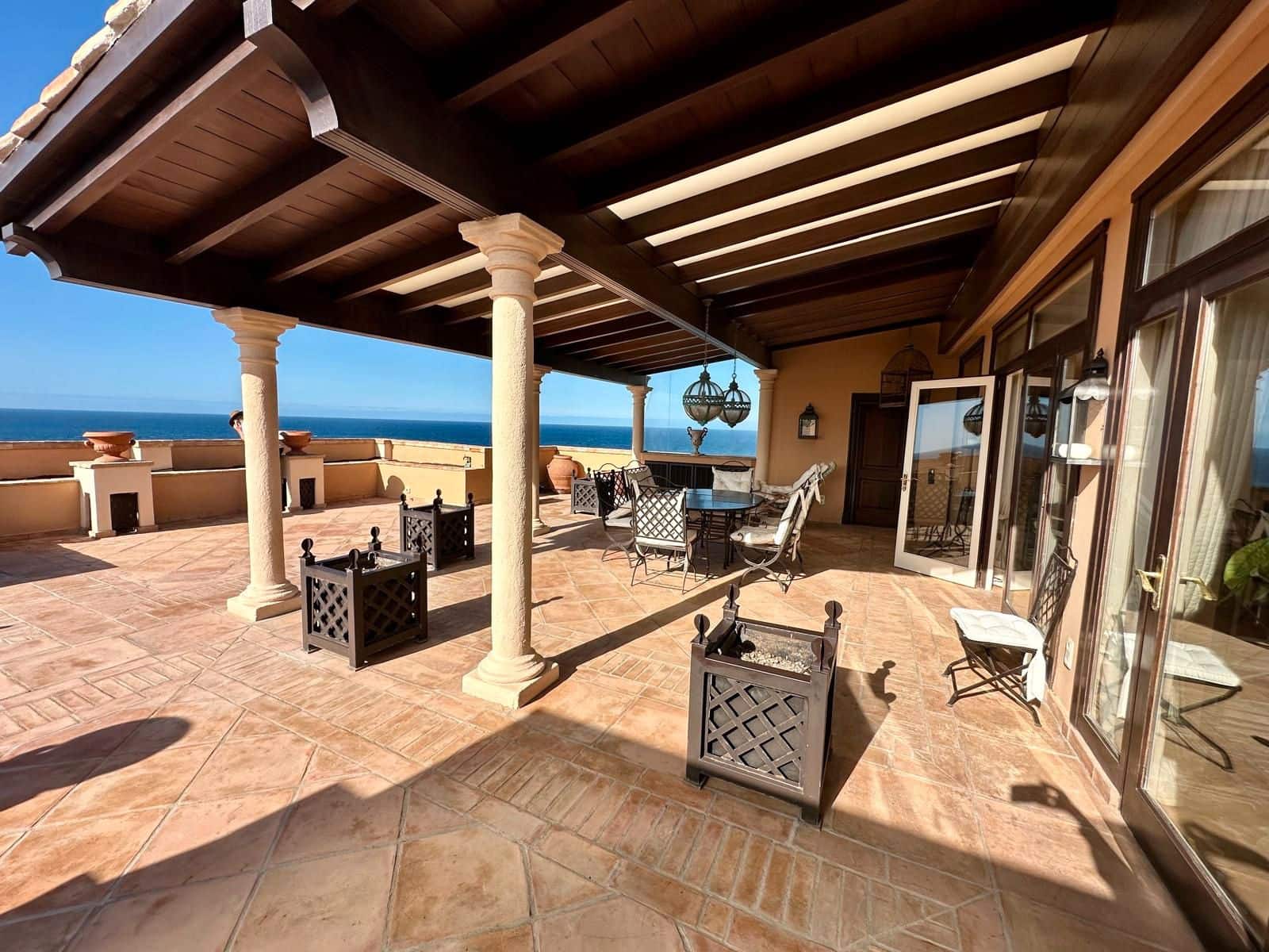 1 soverom Penthouse til salgs i Puerto de la Cruz - € 900 000 (Ref: 9723875)