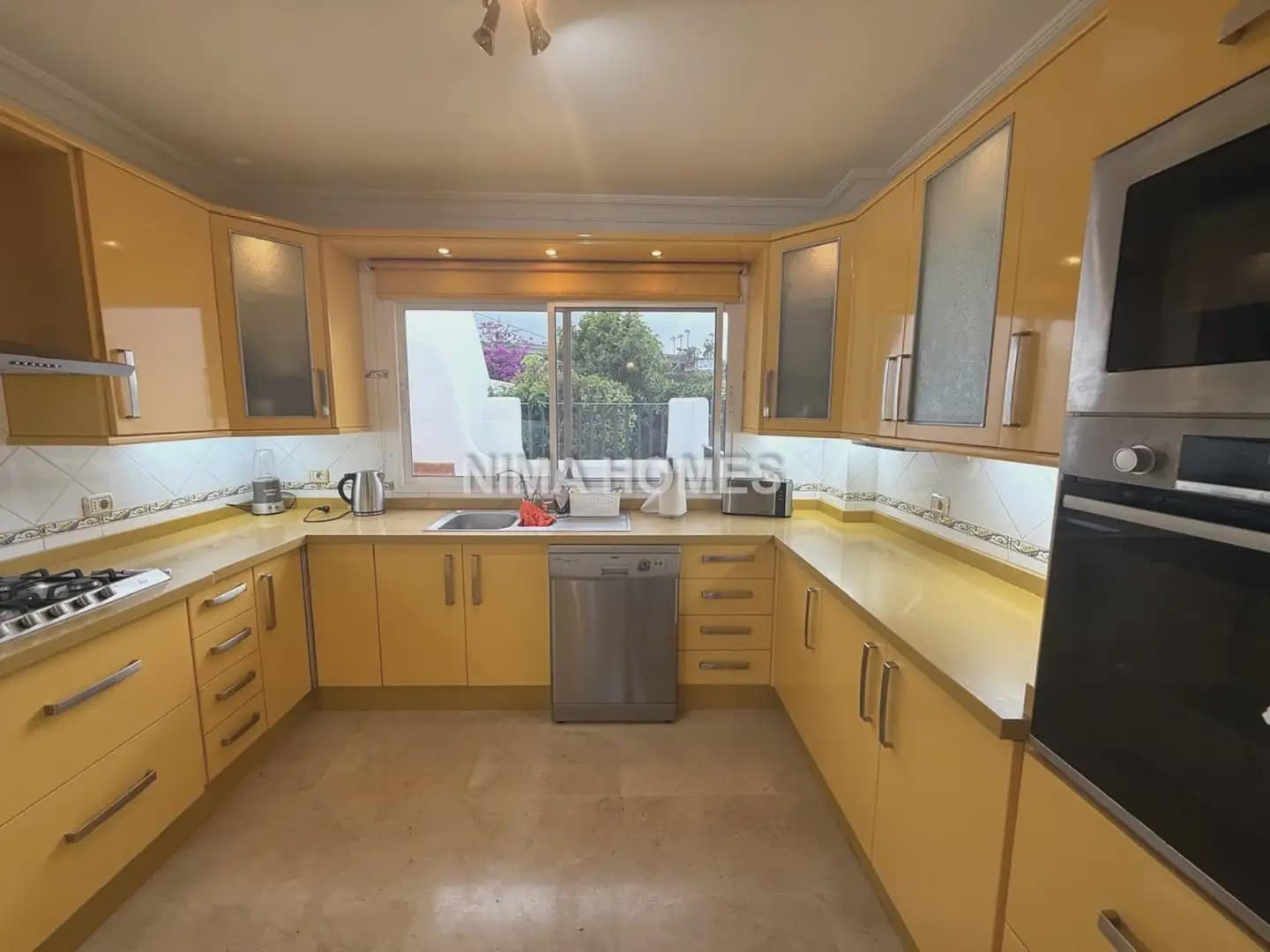 4 sypialnia Dom blizniak na sprzedaż w Puerto de la Cruz z garażem - 630 000 € (Ref: 9782860)