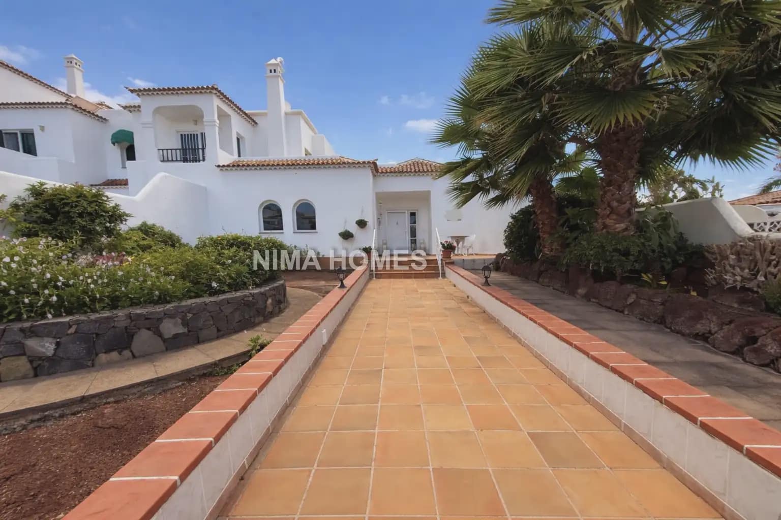 4 sypialnia Dom blizniak na sprzedaż w Puerto de la Cruz z garażem - 630 000 € (Ref: 9782860)