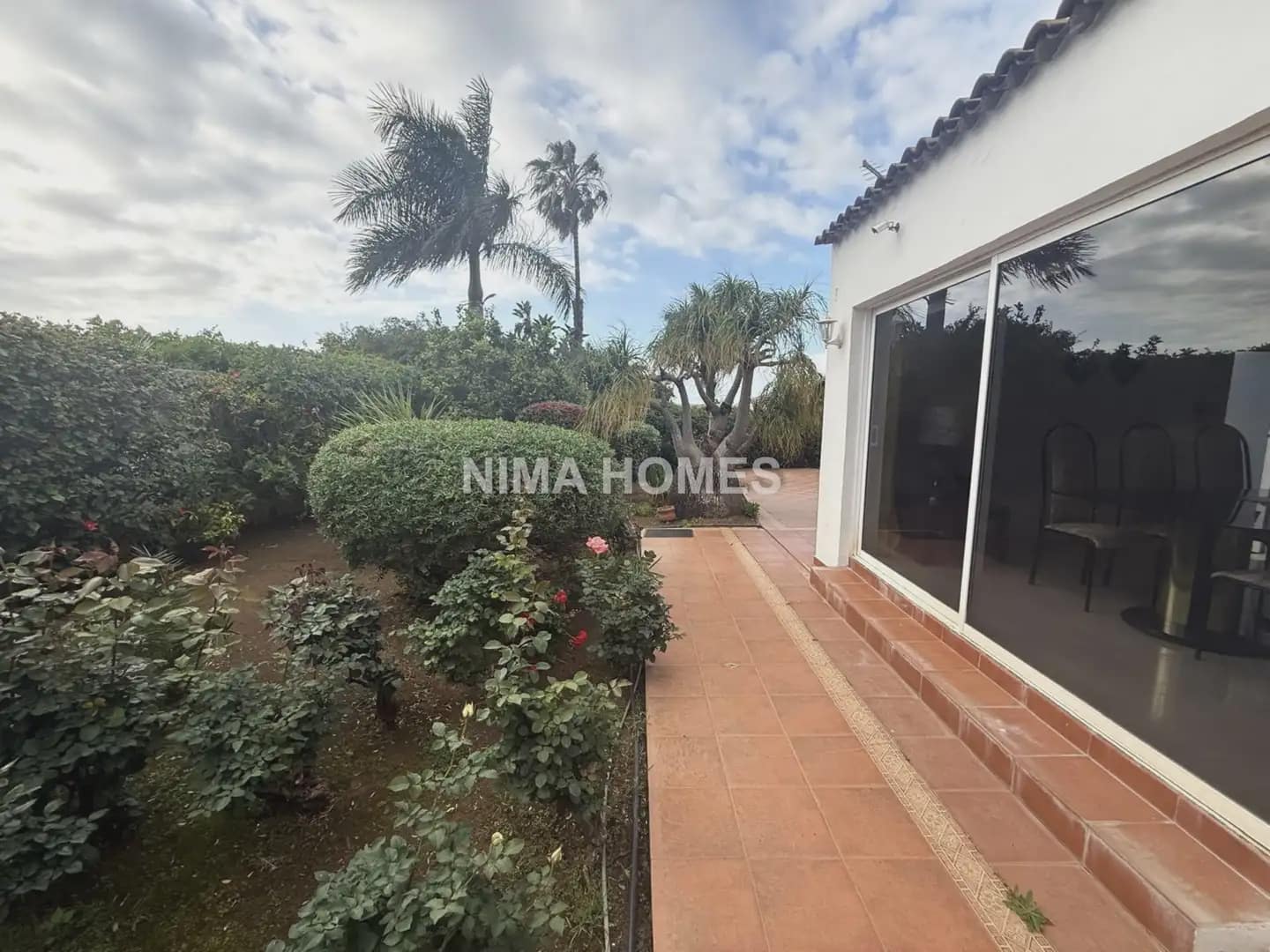 4 sypialnia Dom blizniak na sprzedaż w Puerto de la Cruz z garażem - 630 000 € (Ref: 9782860)