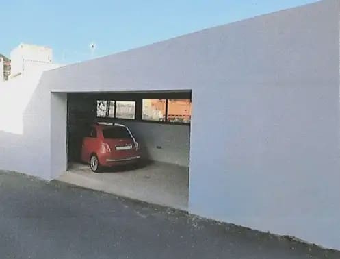 5 bedroom Townhouse for sale in Garachico with garage - € 800,000 (Ref: 9800741)