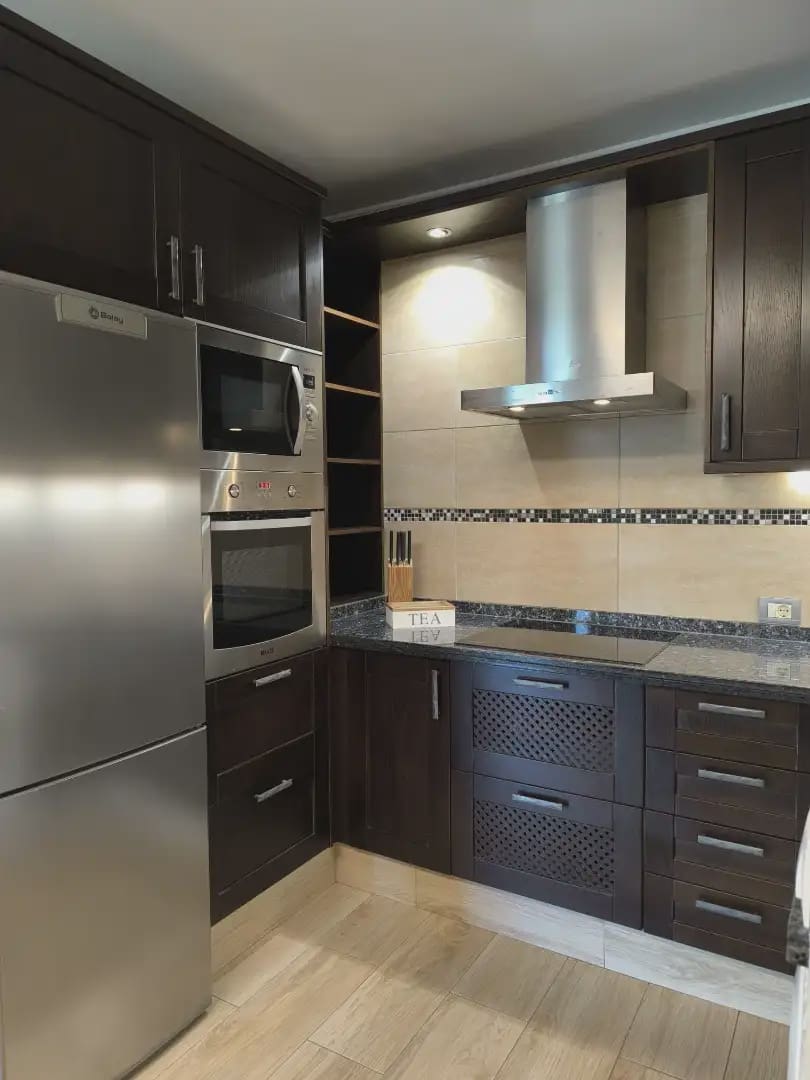 Apartamento de 2 habitaciones en Santa Ursula en venta con piscina garaje - 390.000 € (Ref: 9902115)