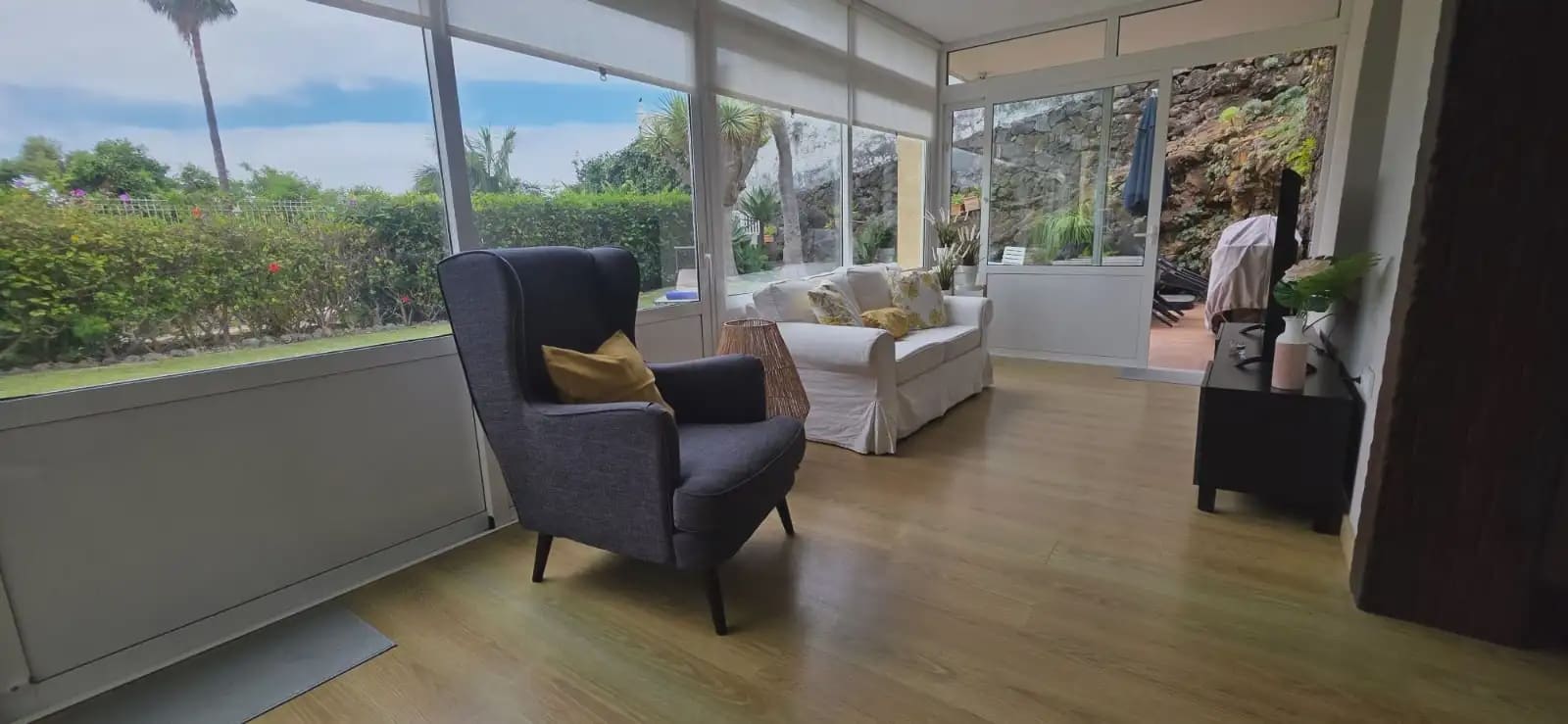 Apartamento de 2 habitaciones en Santa Ursula en venta con piscina garaje - 390.000 € (Ref: 9902115)