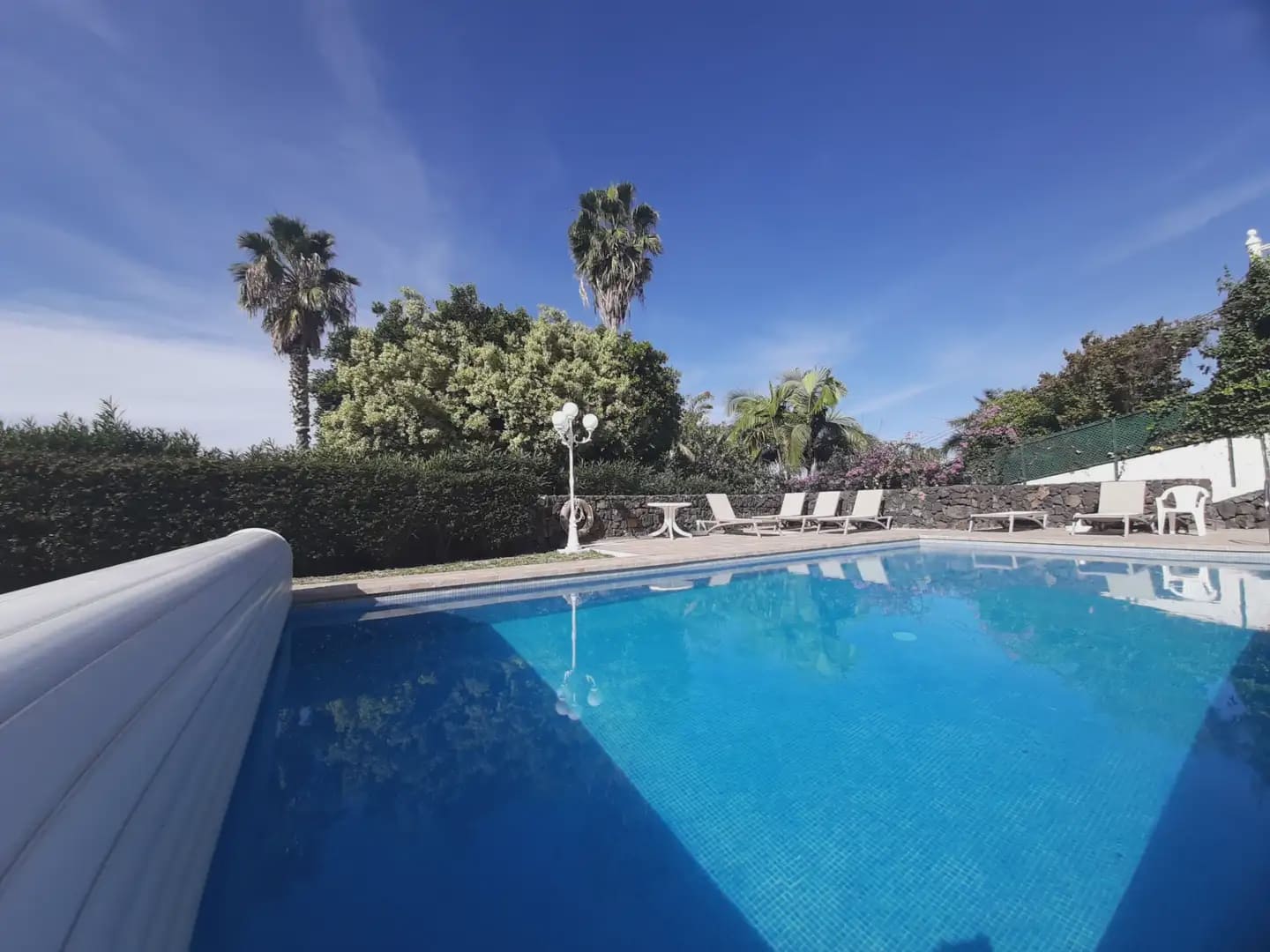 Apartamento de 2 habitaciones en Santa Ursula en venta con piscina garaje - 390.000 € (Ref: 9902115)