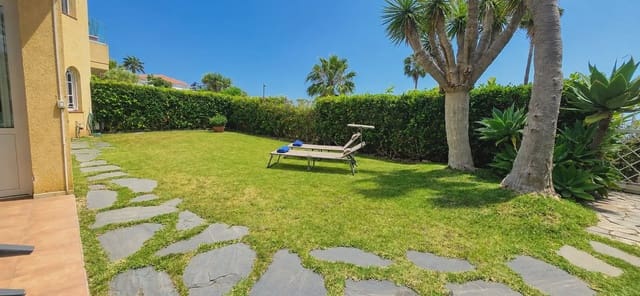 Apartamento de 2 habitaciones en Santa Ursula en venta con piscina garaje - 390.000 € (Ref: 9902115)