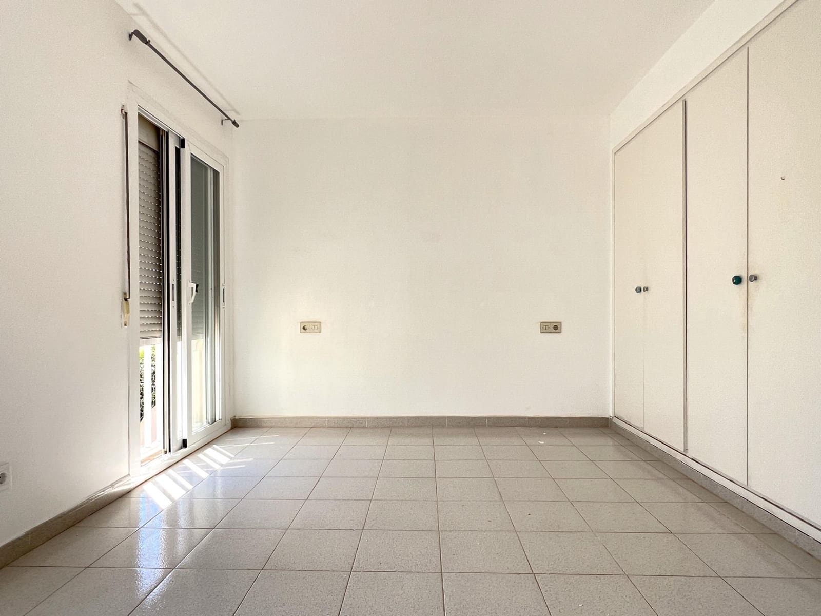 4 quarto Moradia em Banda para venda em Sant Pere Pescador com piscina garagem - 329 000 € (Ref: 10059289)