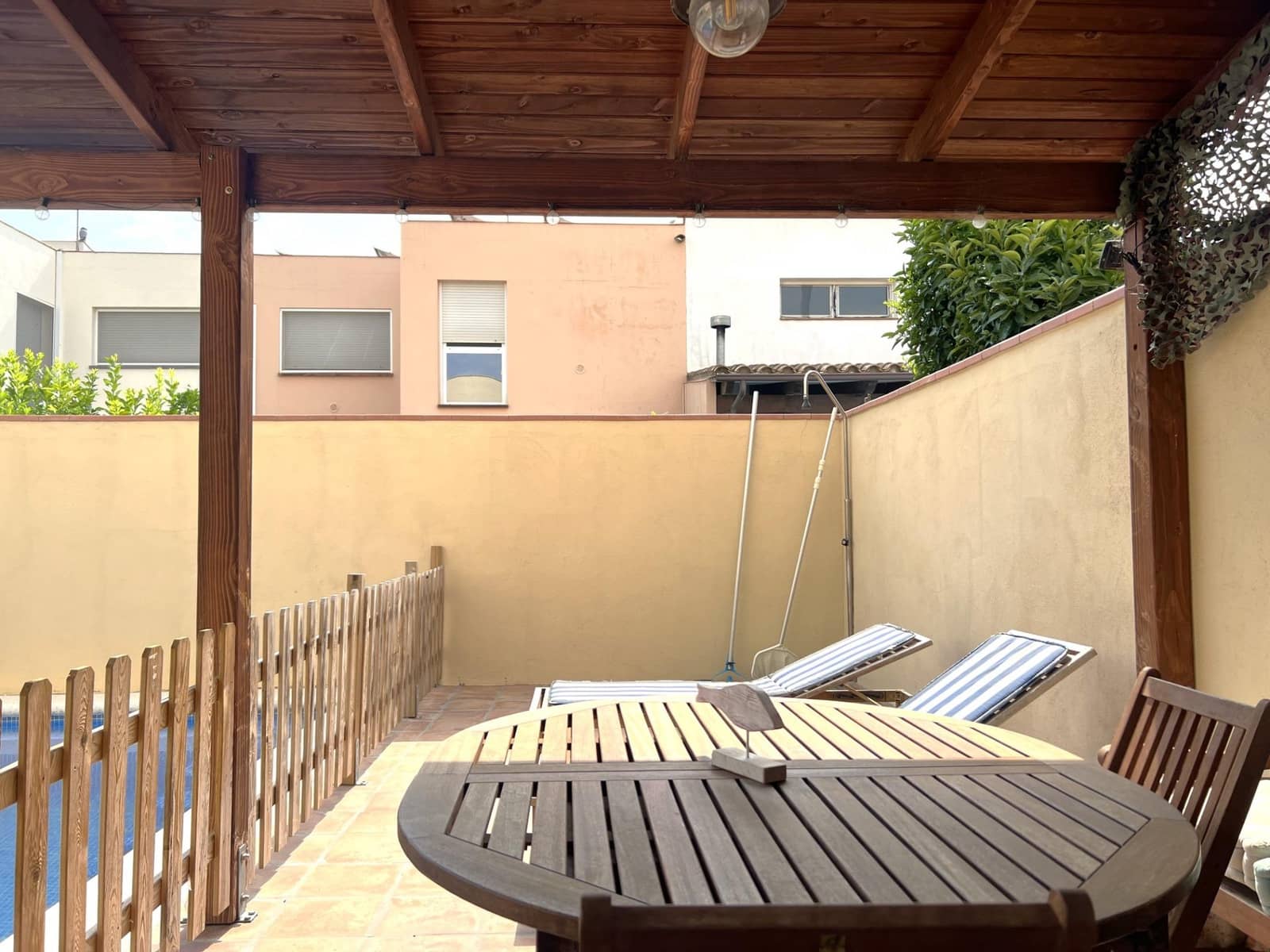 4 quarto Moradia em Banda para venda em Sant Pere Pescador com piscina garagem - 329 000 € (Ref: 10059289)
