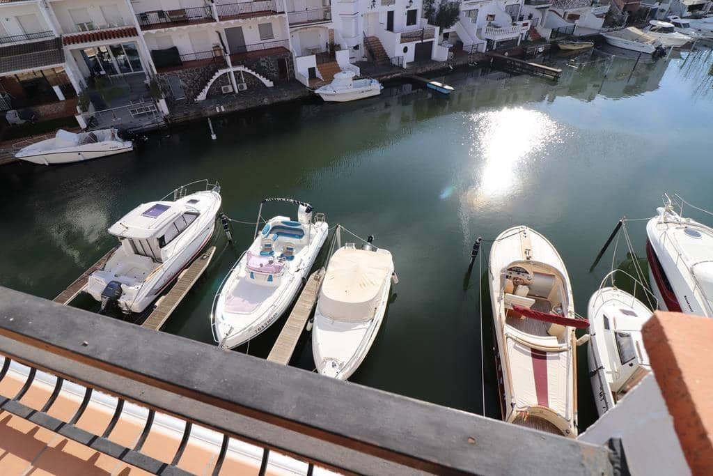 Apartamento de 1 habitación en Empuriabrava en venta - 177.000 € (Ref: 10089855)