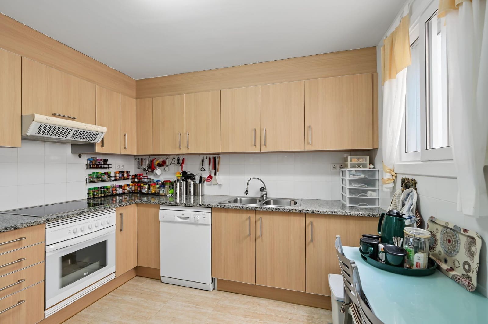 3 soverom Leilighet til salgs i Macanet de Cabrenys med garasje - € 219 000 (Ref: 10120039)